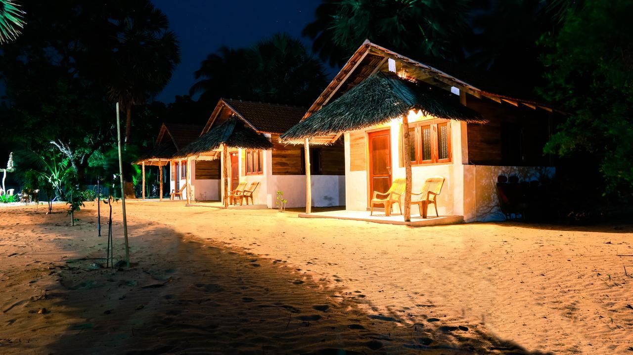 Ocean View Beach Resort - Kalpitiya Exterior foto
